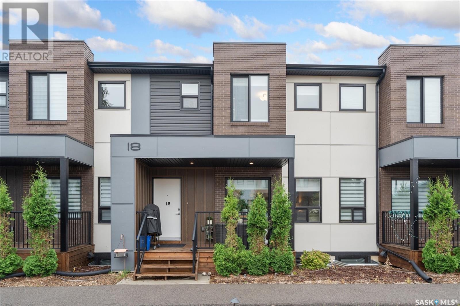 Property at 18 619 Evergreen BOULEVARD image 1