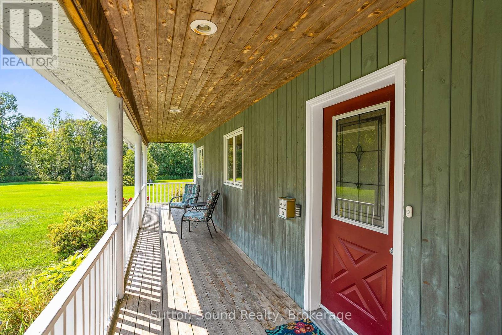 70384 Zion Church Road, Georgian Bluffs, Ontario  N0H 2T0 - Photo 2 - X12302430