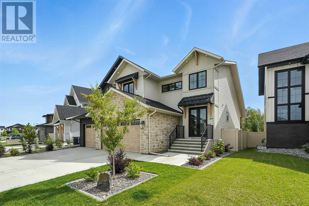 Property at 129 Emerald Drive image 2