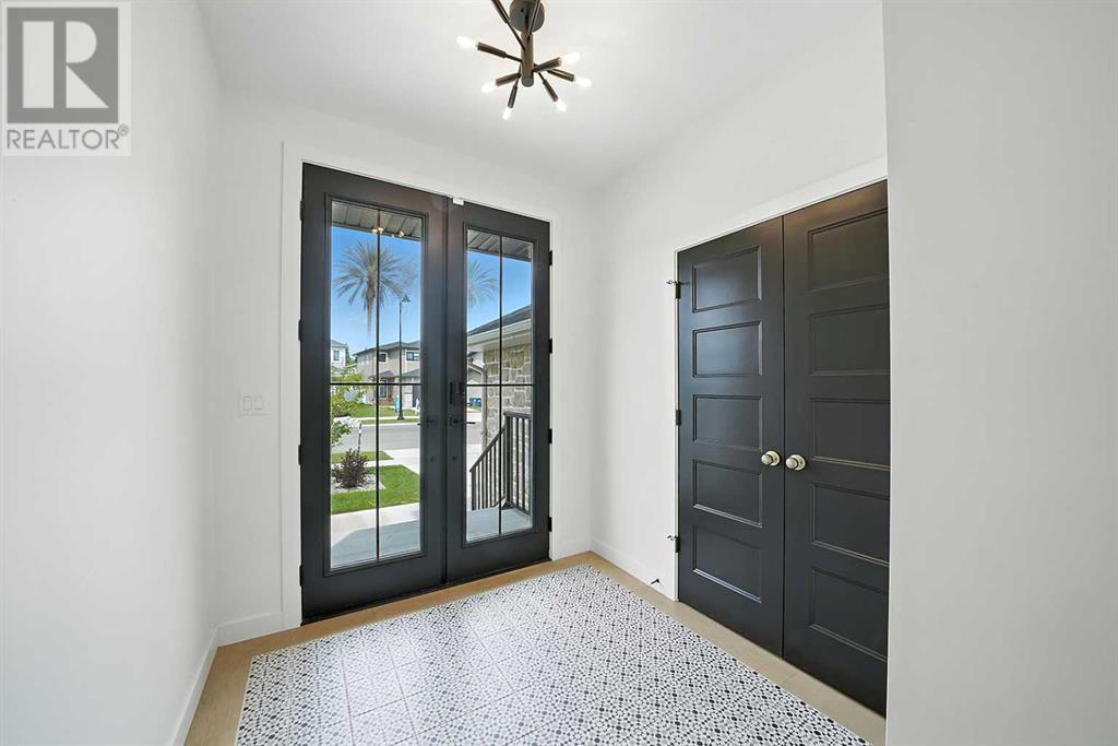 Property at 129 Emerald Drive image 4