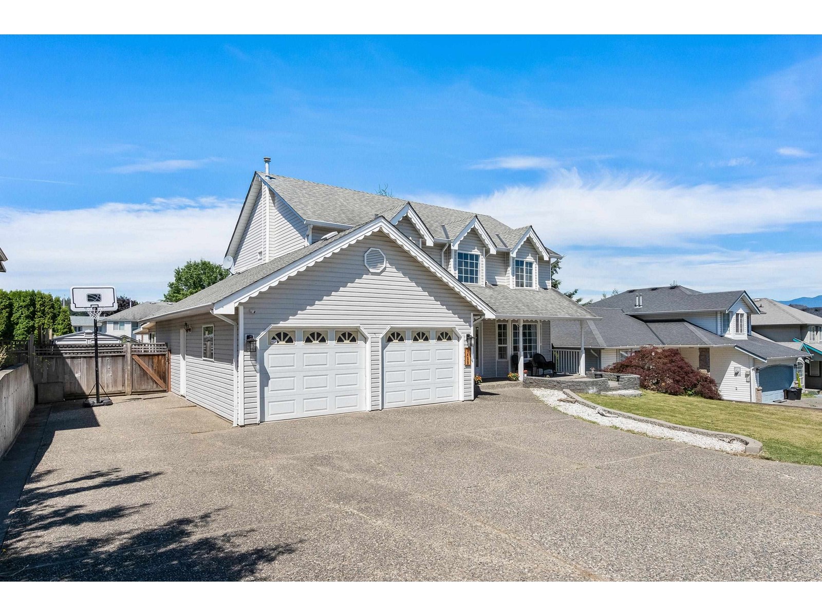 Property at 5459 ALPINE CRESCENT image 2
