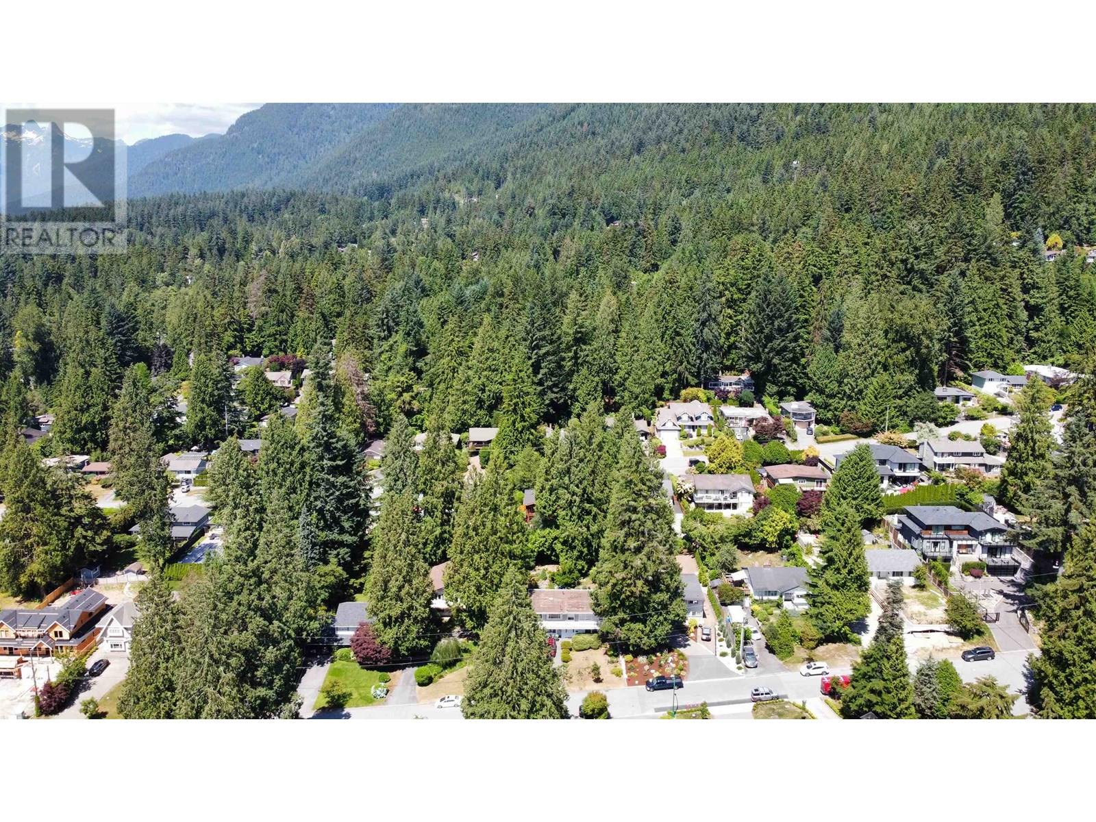 923 Prospect Avenue, North Vancouver, British Columbia  V7R 2M2 - Photo 37 - R3023842