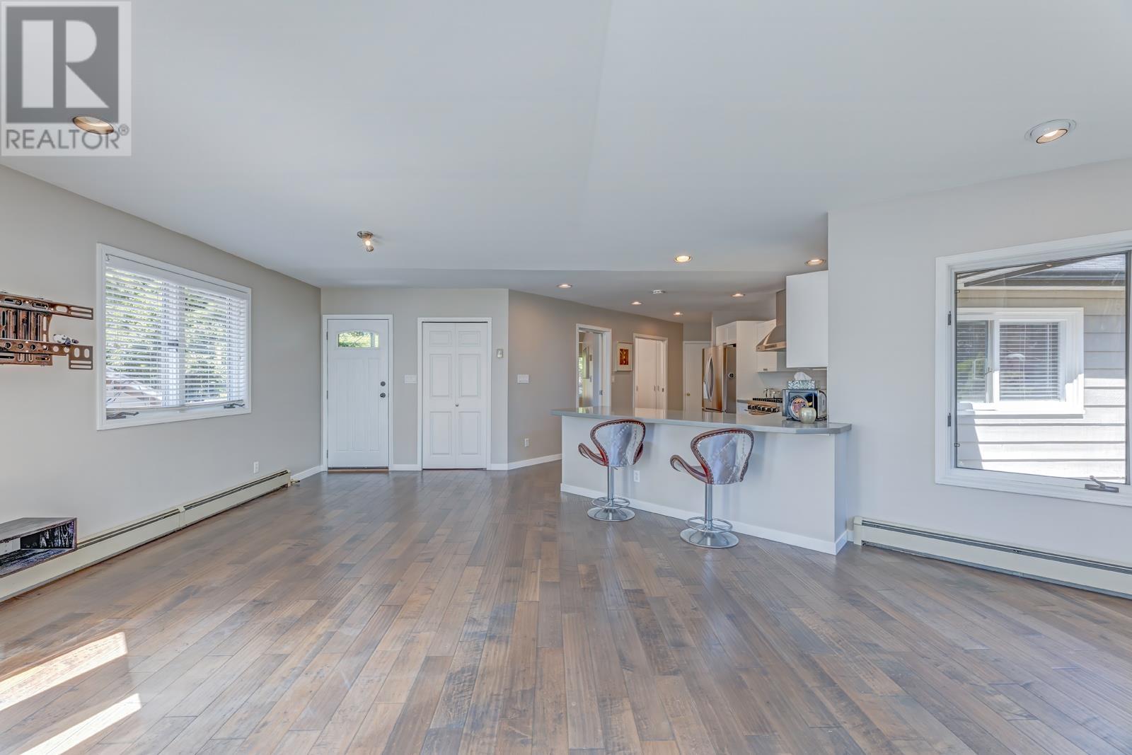 923 Prospect Avenue, North Vancouver, British Columbia  V7R 2M2 - Photo 9 - R3023842