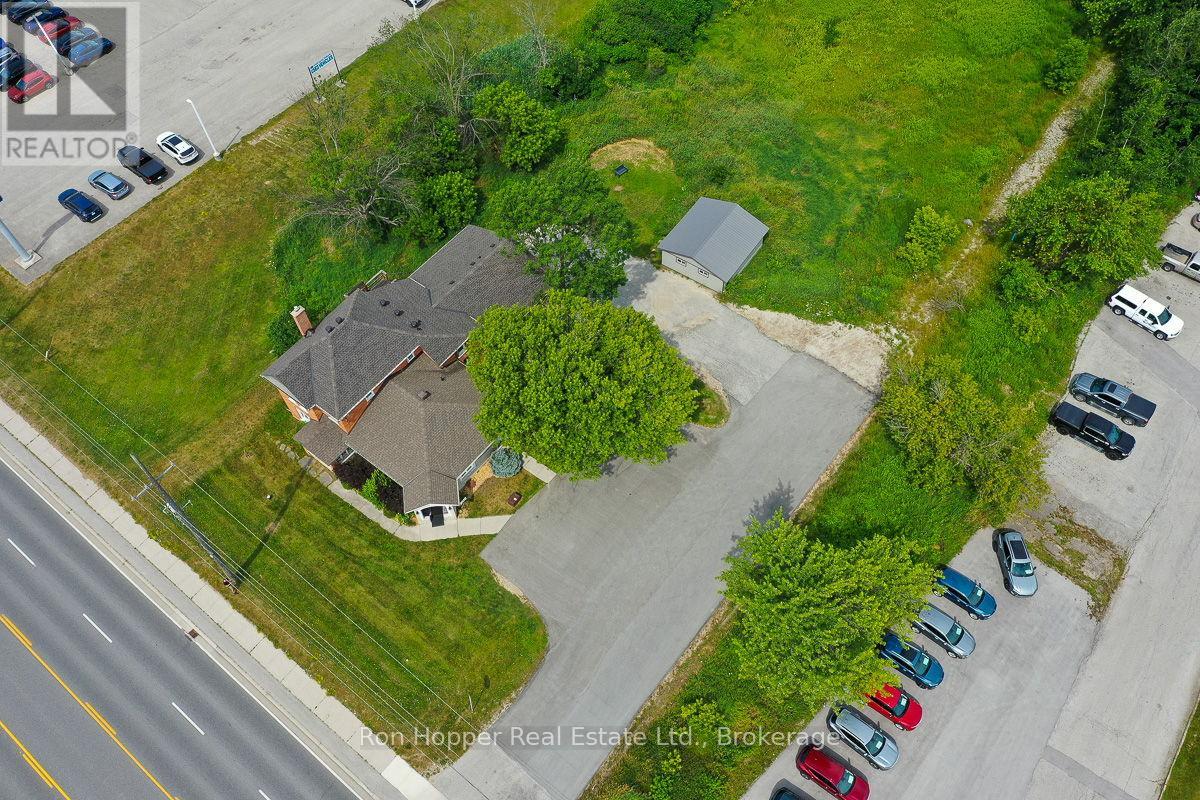 202421 Highway 21 N, Georgian Bluffs, Ontario  N4K 5N7 - Photo 39 - X12303135