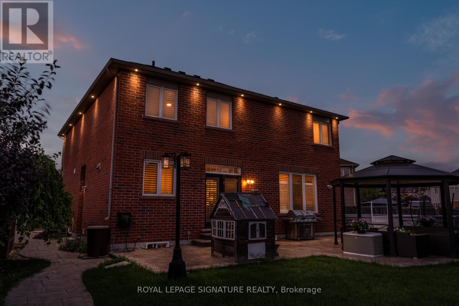 366 Cochrane Terrace, Milton, Ontario  L9T 8C1 - Photo 34 - W12302180