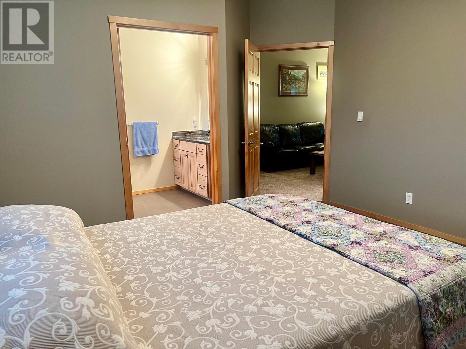 802 25th Avenue S, Creston, British Columbia  V0B 1G1 - Photo 23 - 10356955