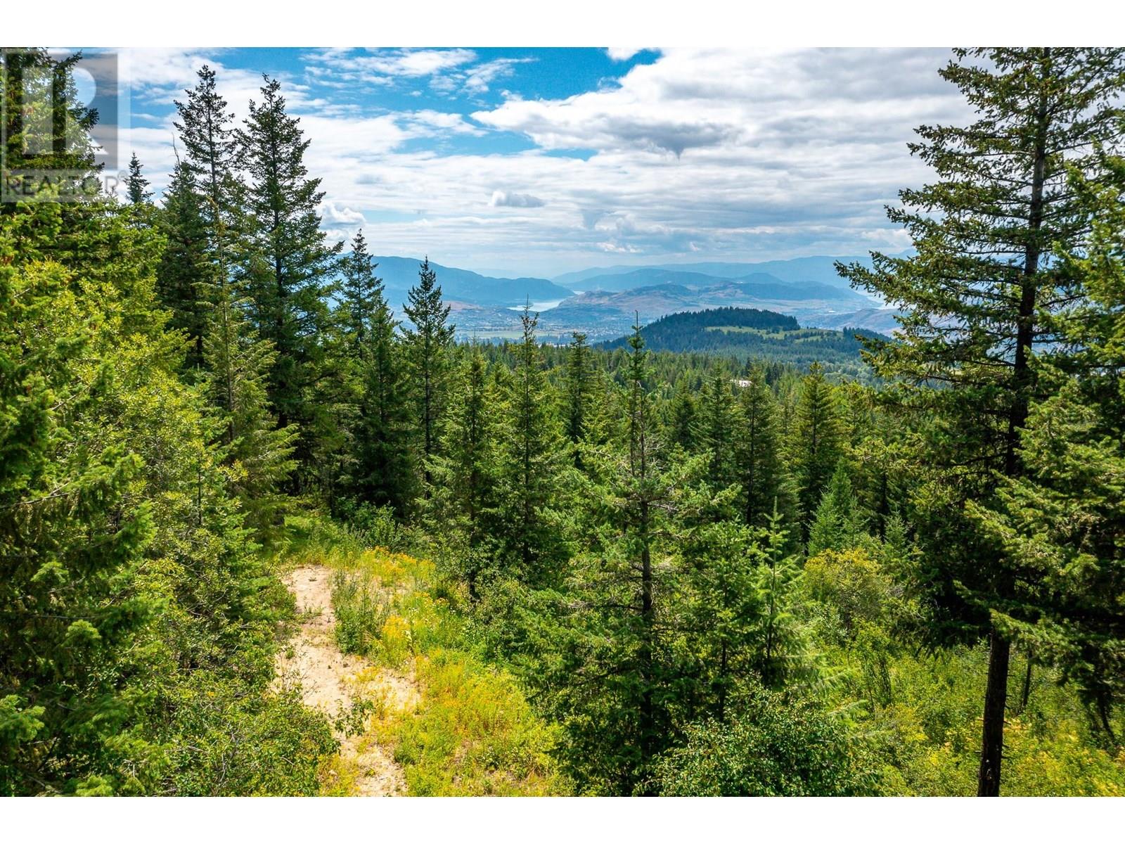 7928 Aspen Road, vernon, British Columbia