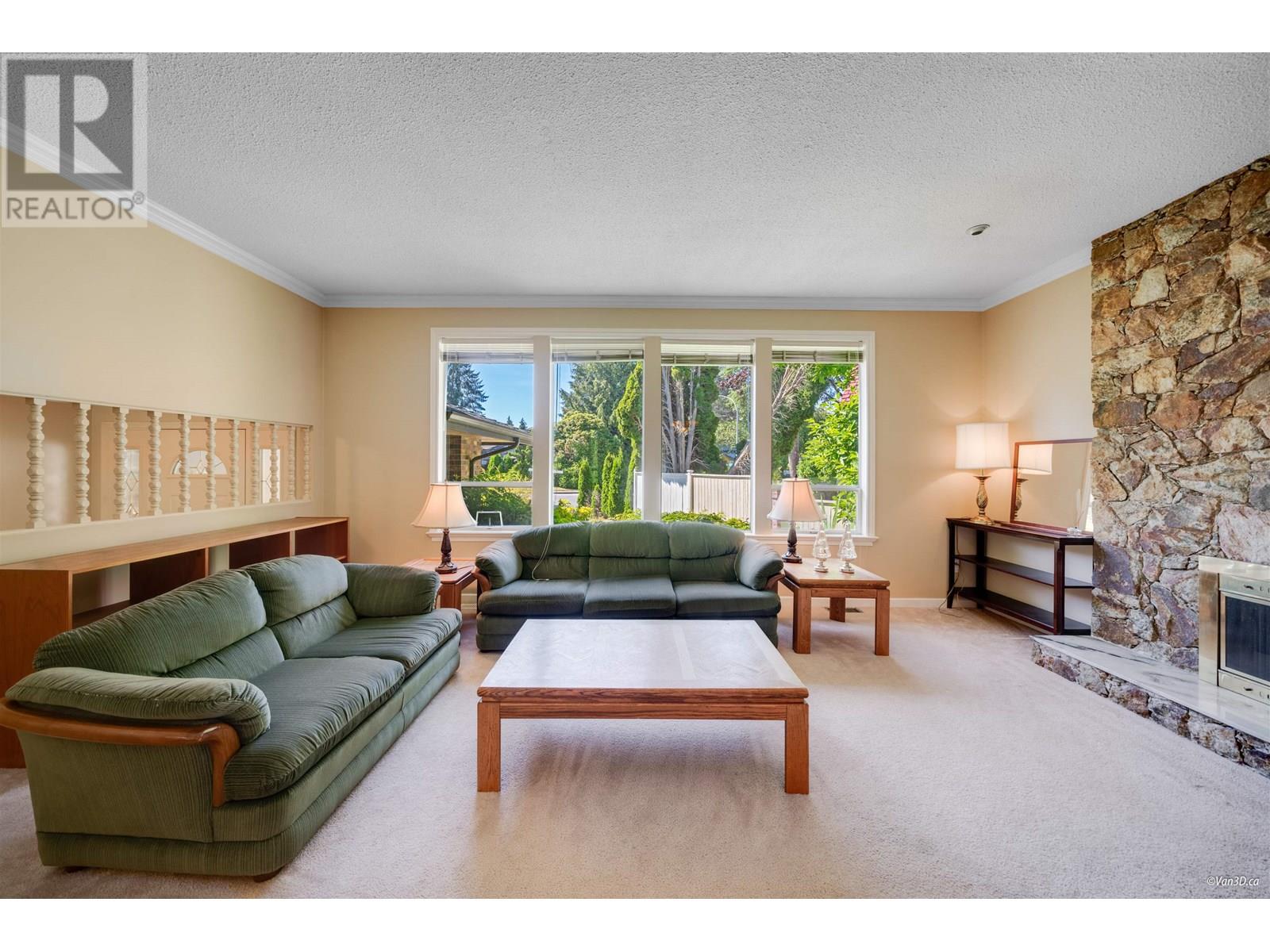 7720 Waterton Drive, Richmond, British Columbia  V7A 4G4 - Photo 5 - R3026696