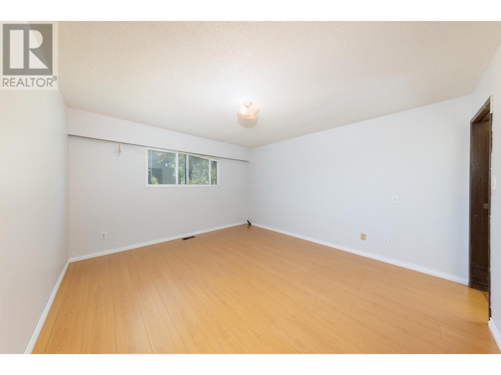 5591 Clarendon Street, Vancouver, British Columbia  V5R 3K1 - Photo 8 - R3027555