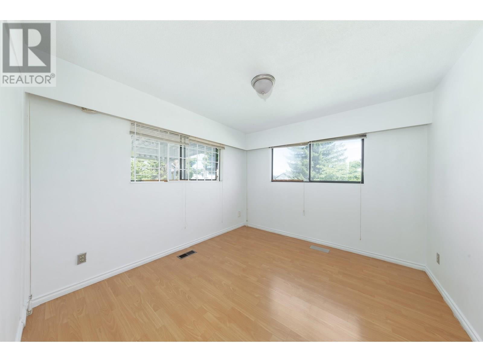 5591 Clarendon Street, Vancouver, British Columbia  V5R 3K1 - Photo 5 - R3027555