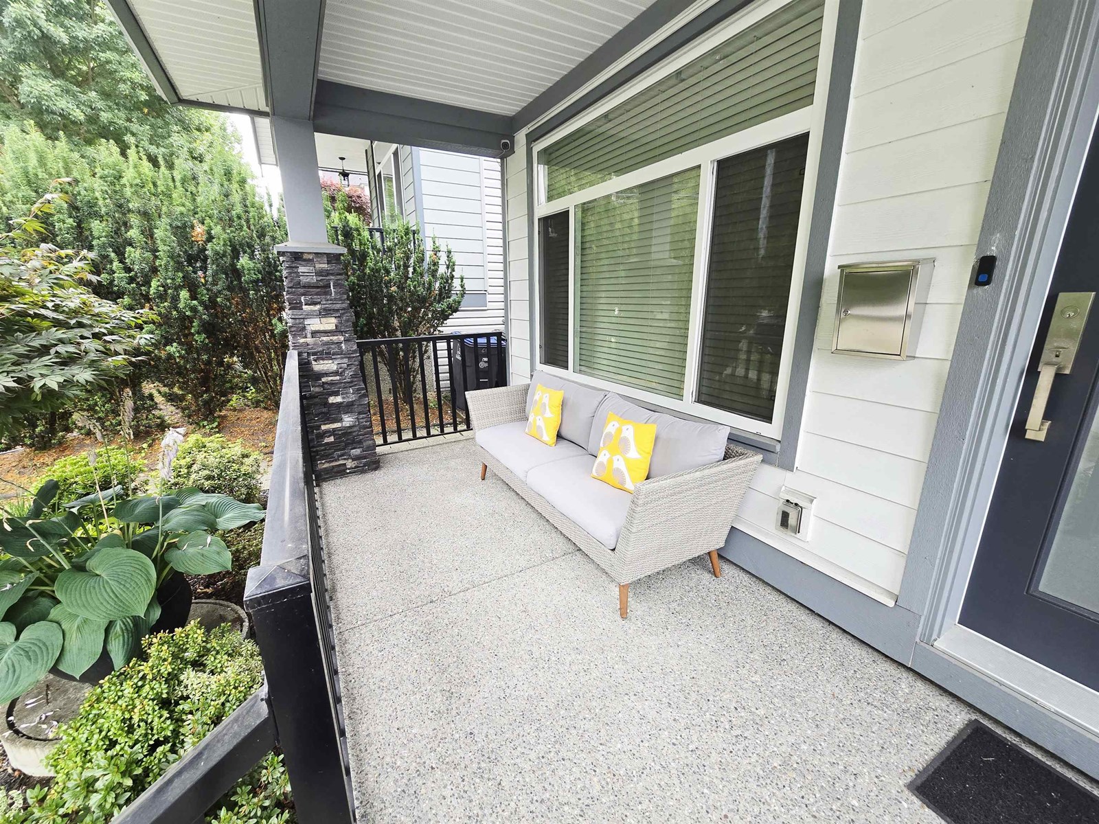 6125 146 Street, Surrey, British Columbia  V3S 3A1 - Photo 2 - R3028392