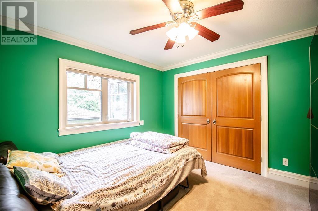 Property at 5085 1 AVENUE image 5