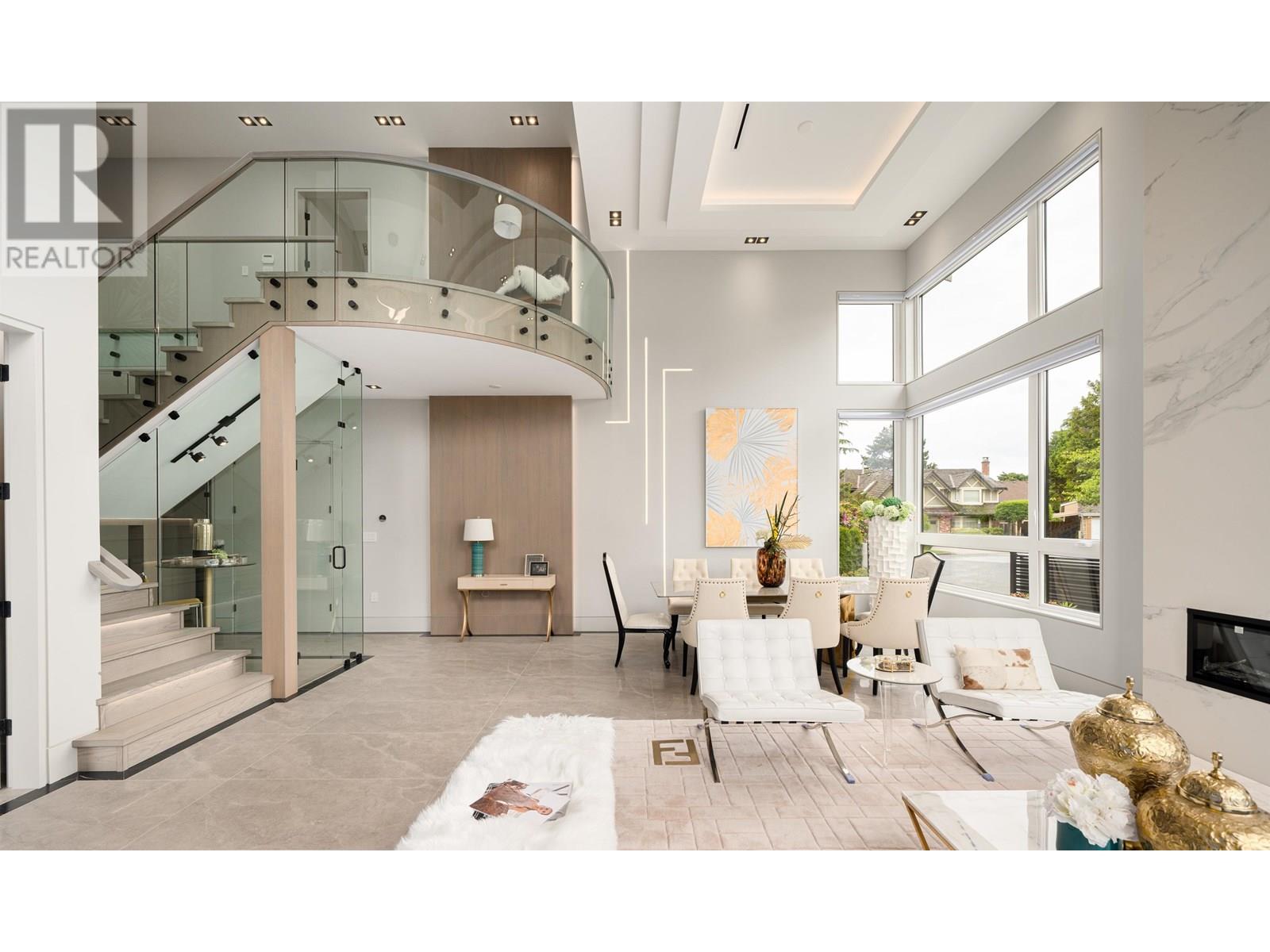 6571 Whiteoak Drive, Richmond, British Columbia  V7E 4Z7 - Photo 3 - R3028485