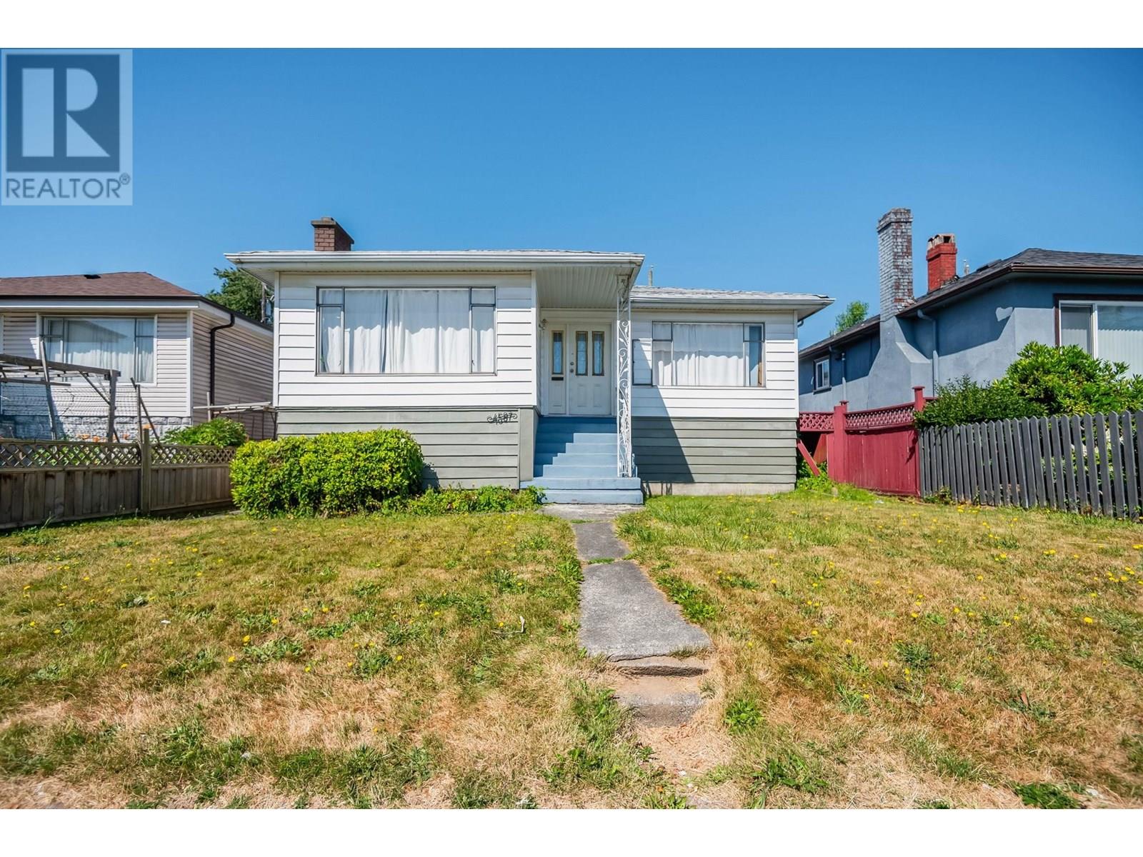 Property at 4587 KNIGHT STREET image 1