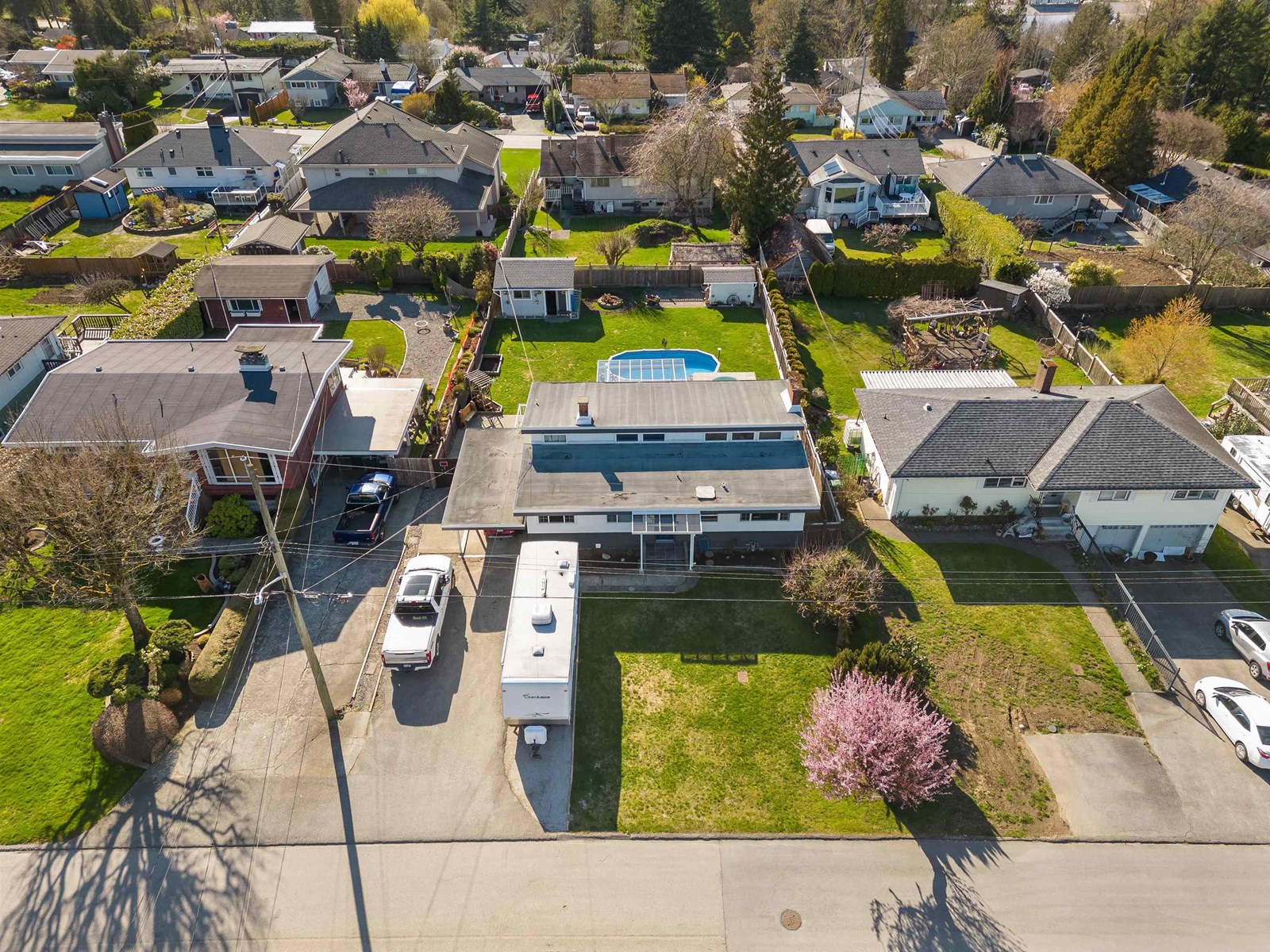 Property at 10257 125 STREET image 5