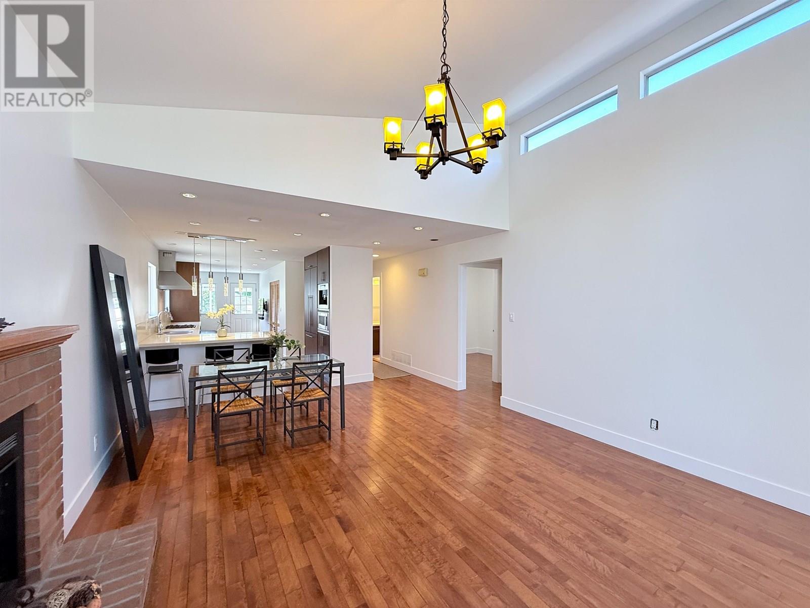 1717 Tatlow Avenue, North Vancouver, British Columbia  V7P 3A1 - Photo 6 - R3029381