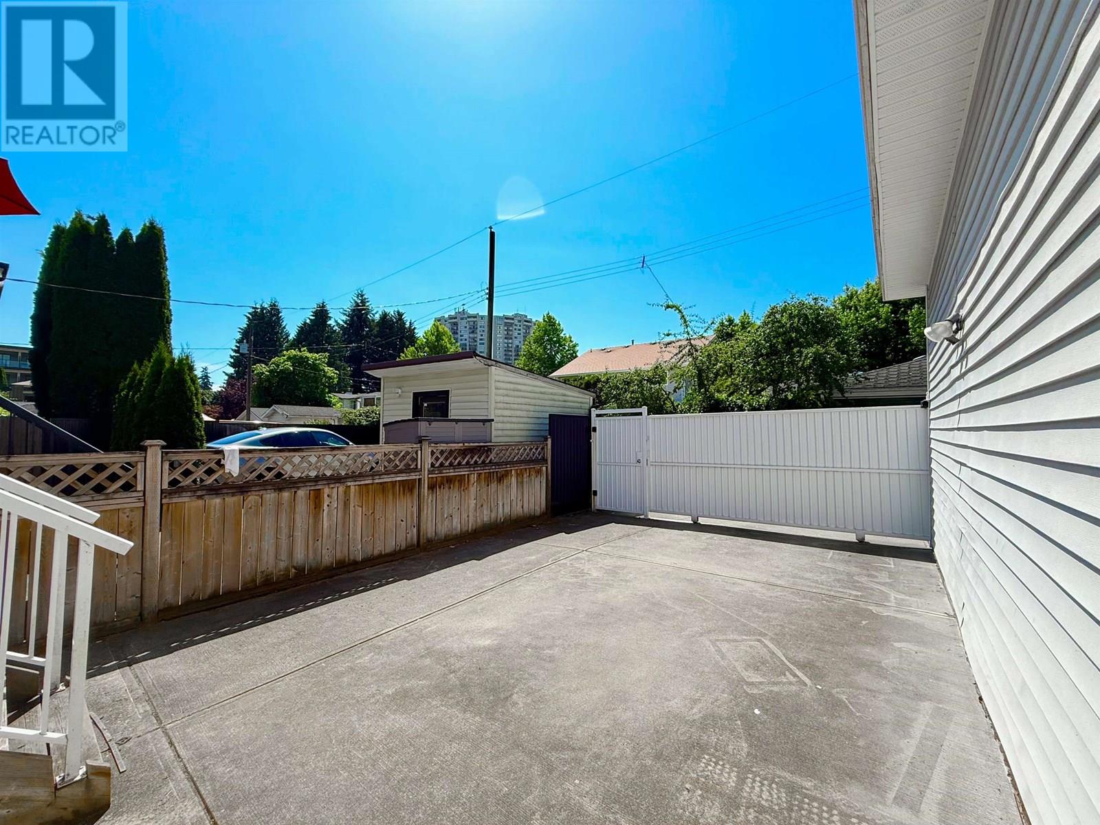 1717 Tatlow Avenue, North Vancouver, British Columbia  V7P 3A1 - Photo 22 - R3029381