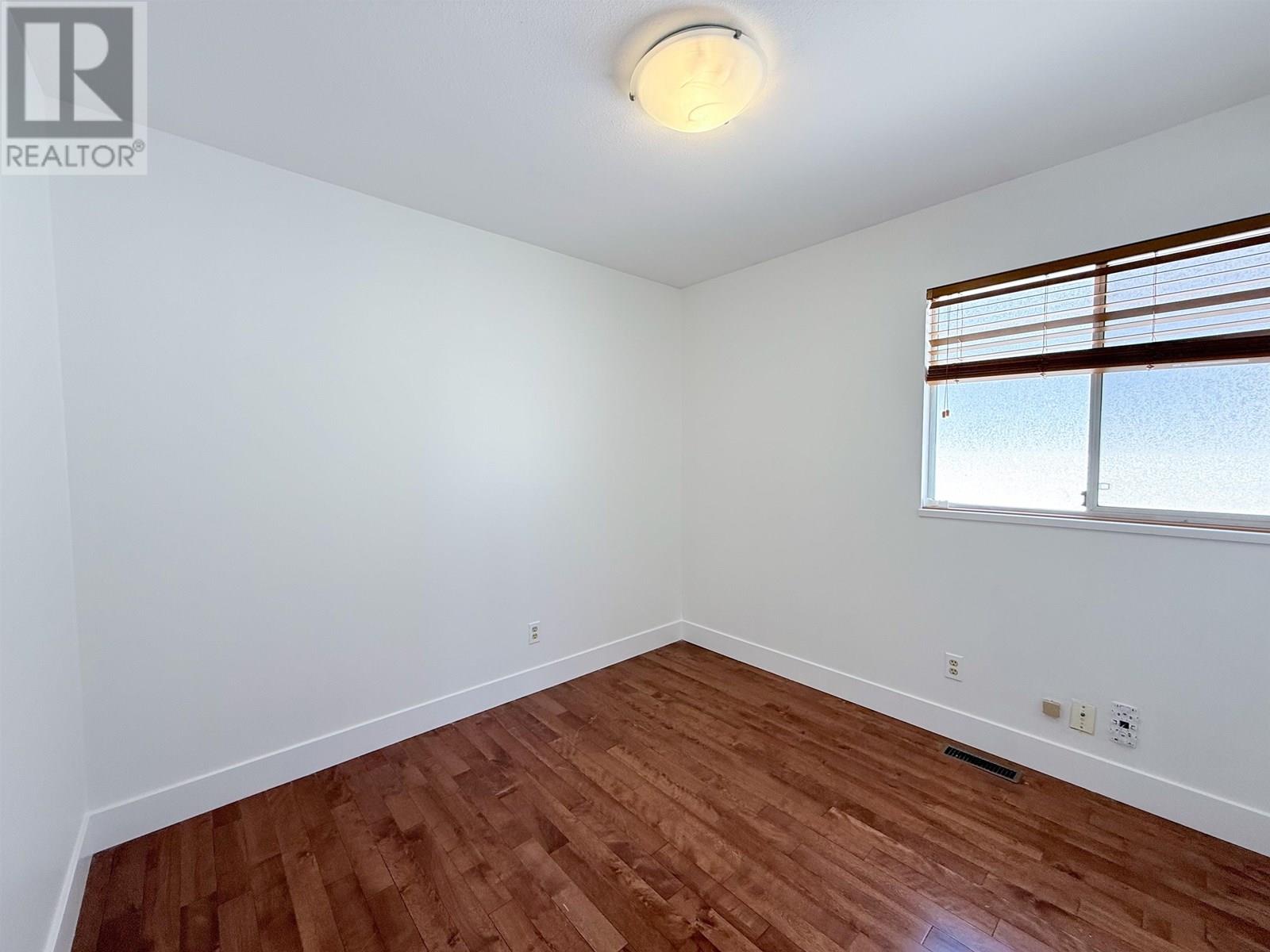 1717 Tatlow Avenue, North Vancouver, British Columbia  V7P 3A1 - Photo 14 - R3029381