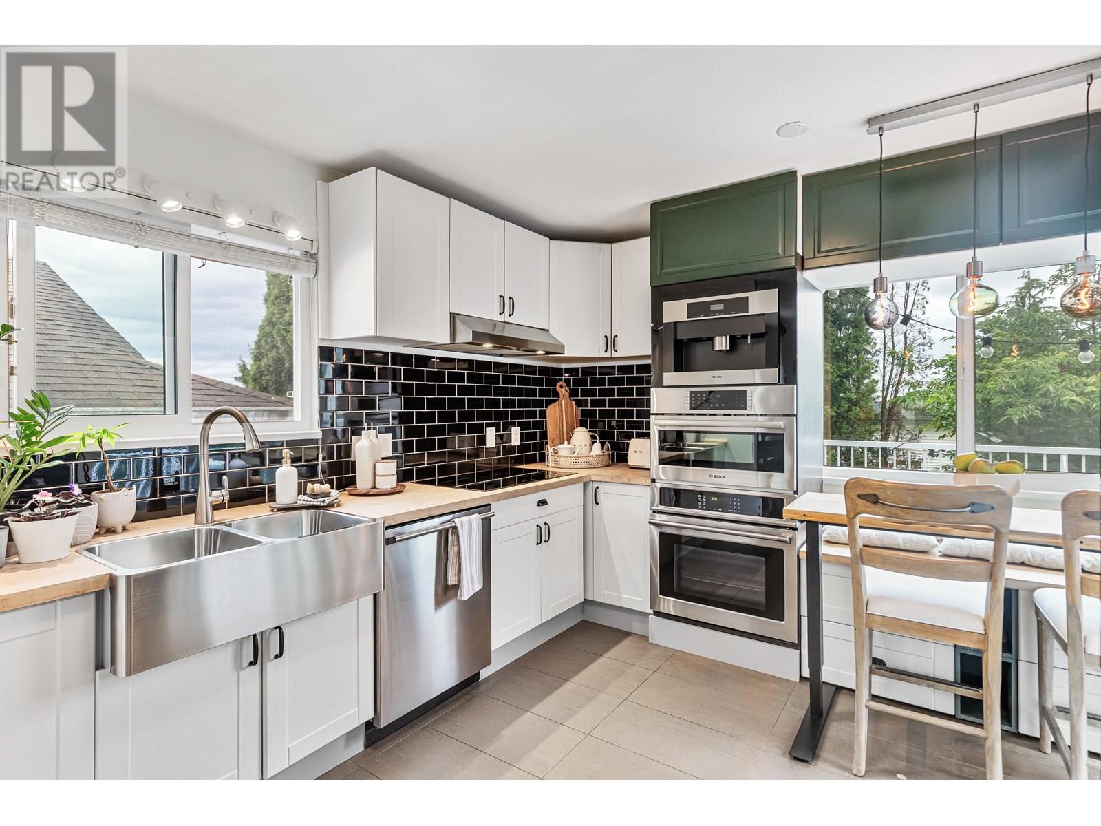 Property at 2860 BANBURY AVENUE image 4