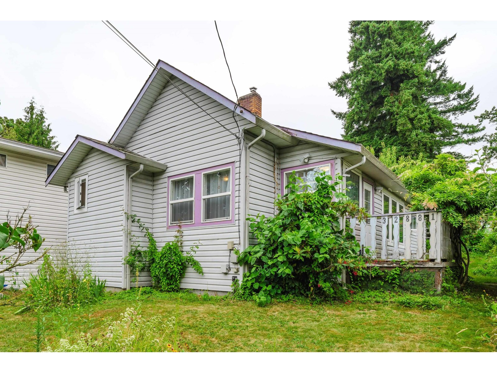 Property at 32881 1ST AVENUE image 1