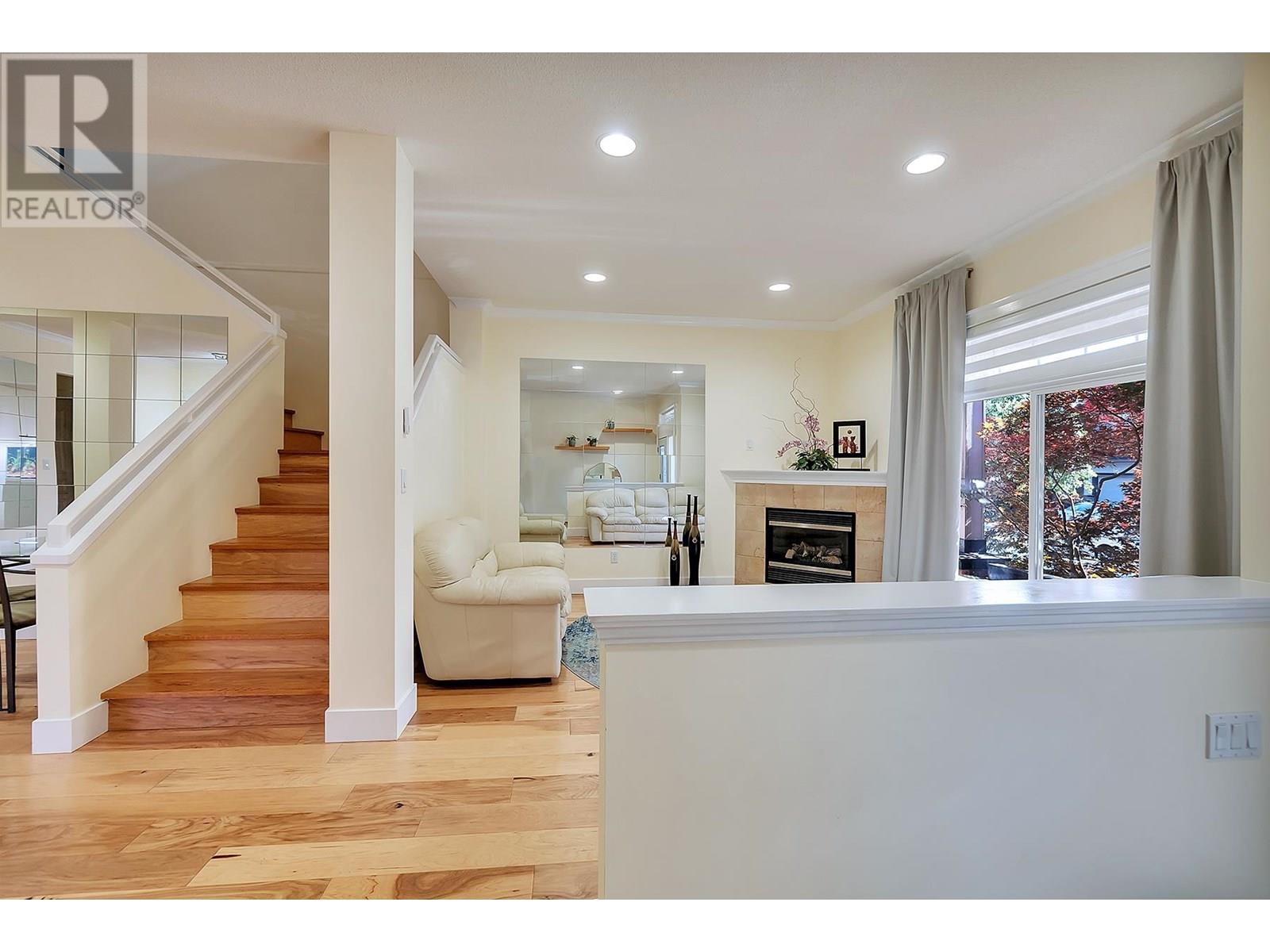 11259 Blaney Crescent, Pitt Meadows, British Columbia  V3Y 2W2 - Photo 6 - R3029977