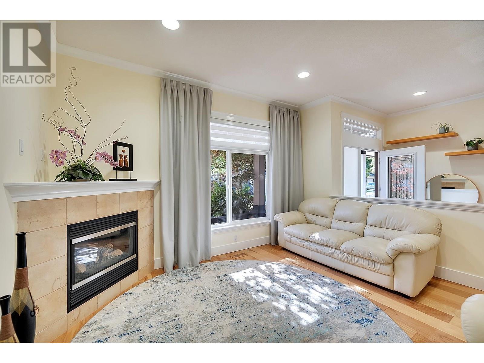 11259 Blaney Crescent, Pitt Meadows, British Columbia  V3Y 2W2 - Photo 5 - R3029977