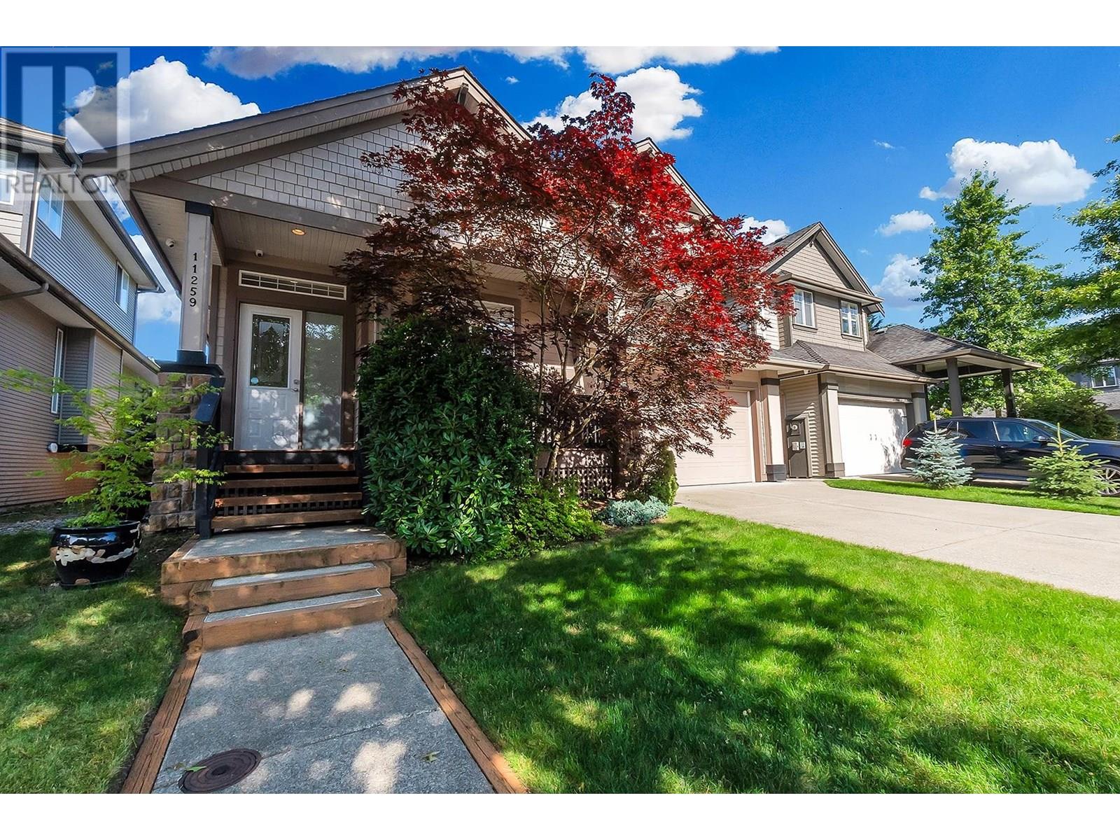 11259 Blaney Crescent, Pitt Meadows, British Columbia  V3Y 2W2 - Photo 2 - R3029977