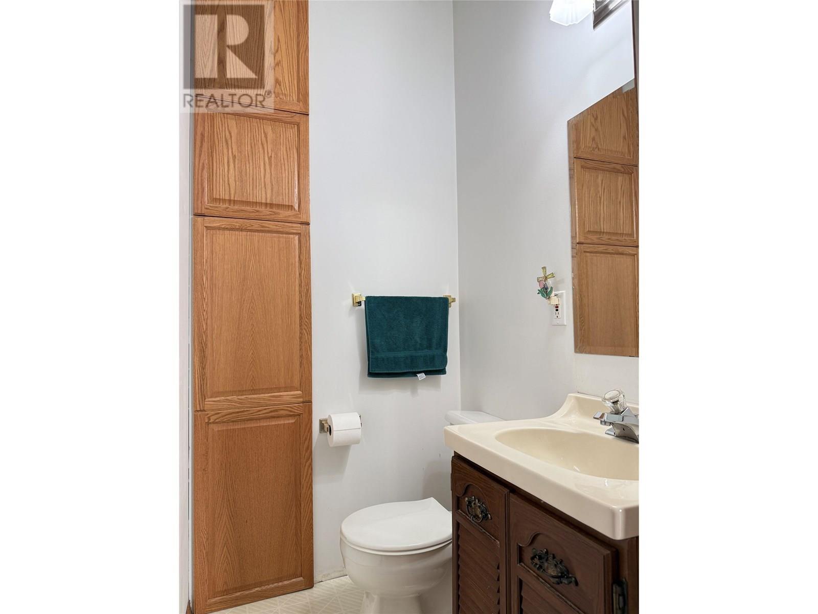 632 4th Avenue, Fernie, British Columbia  V0B 1M0 - Photo 19 - 10356875