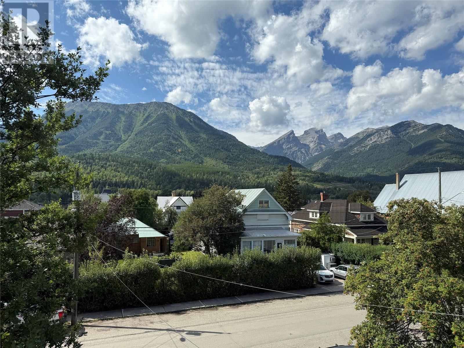 632 4th Avenue, Fernie, British Columbia  V0B 1M0 - Photo 12 - 10356875