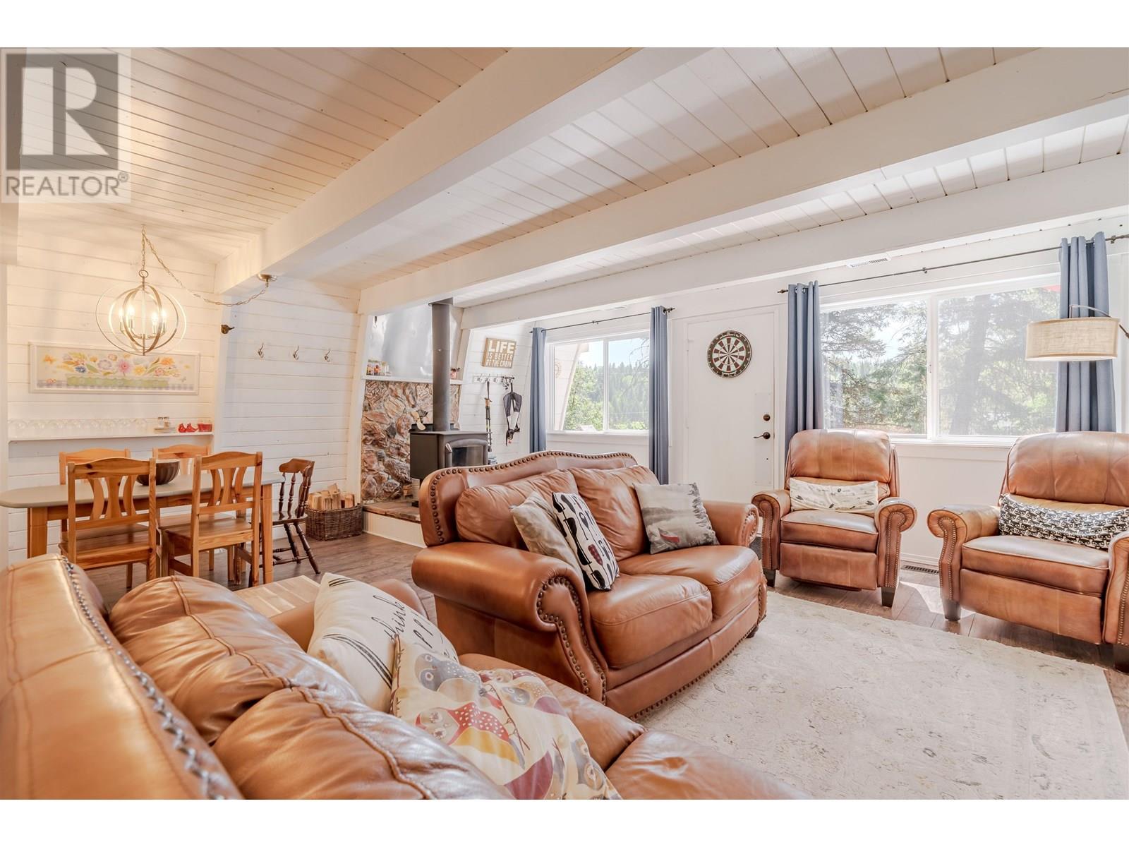 5176 Kallum Drive, 108 Mile Ranch, British Columbia  V0K 2Z0 - Photo 13 - R3030180