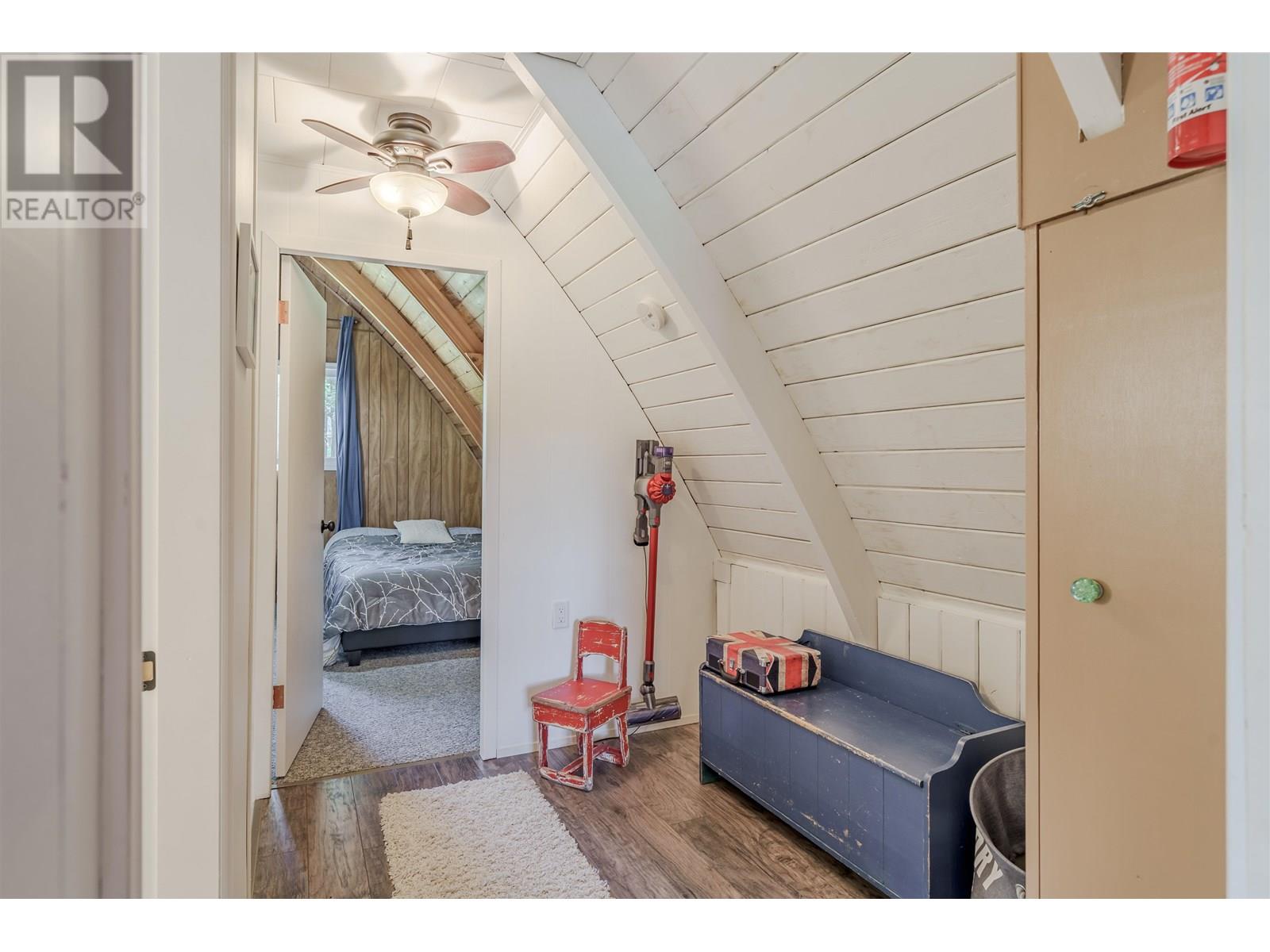 5176 Kallum Drive, 108 Mile Ranch, British Columbia  V0K 2Z0 - Photo 29 - R3030180