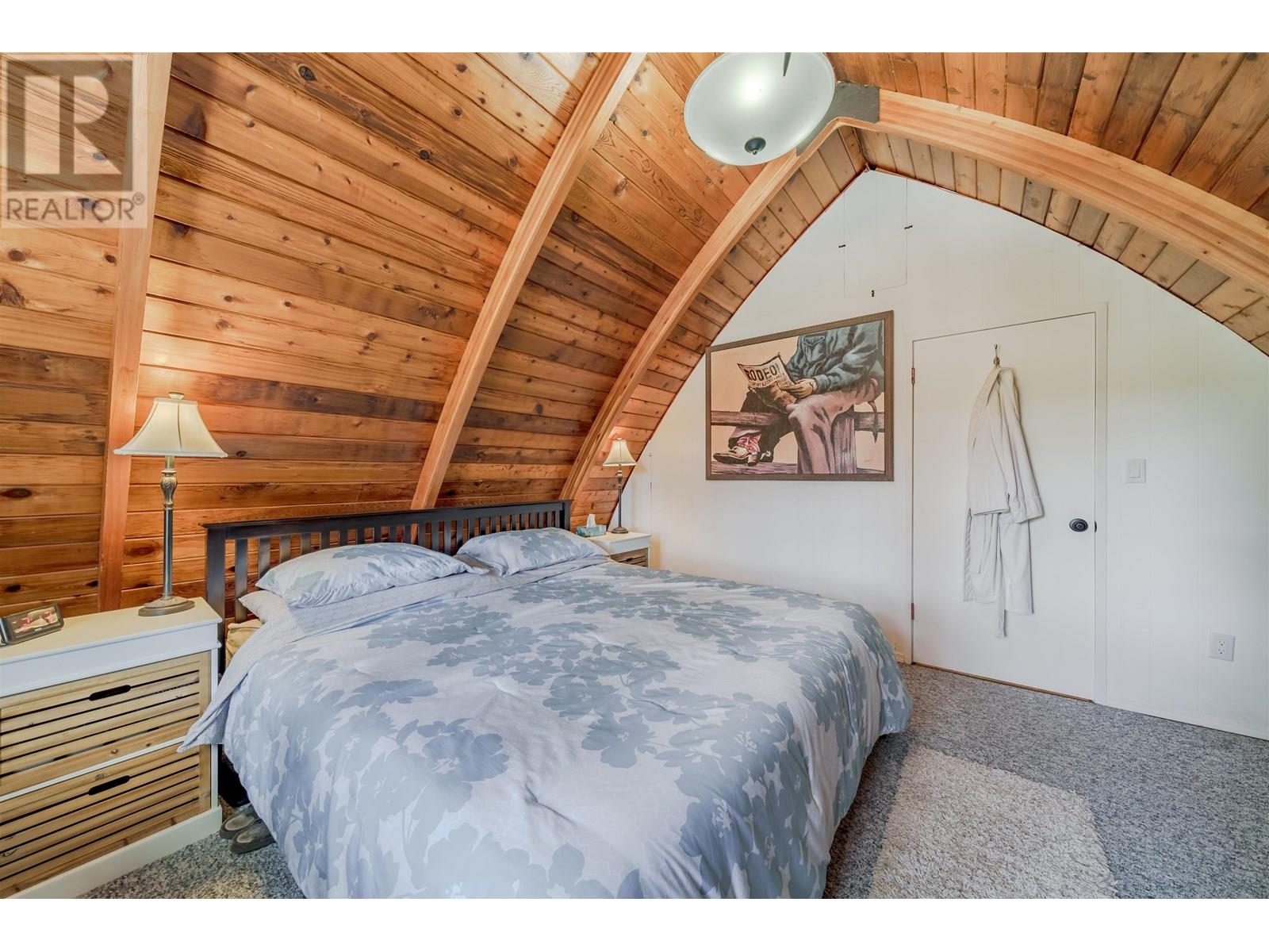 5176 Kallum Drive, 108 Mile Ranch, British Columbia  V0K 2Z0 - Photo 31 - R3030180