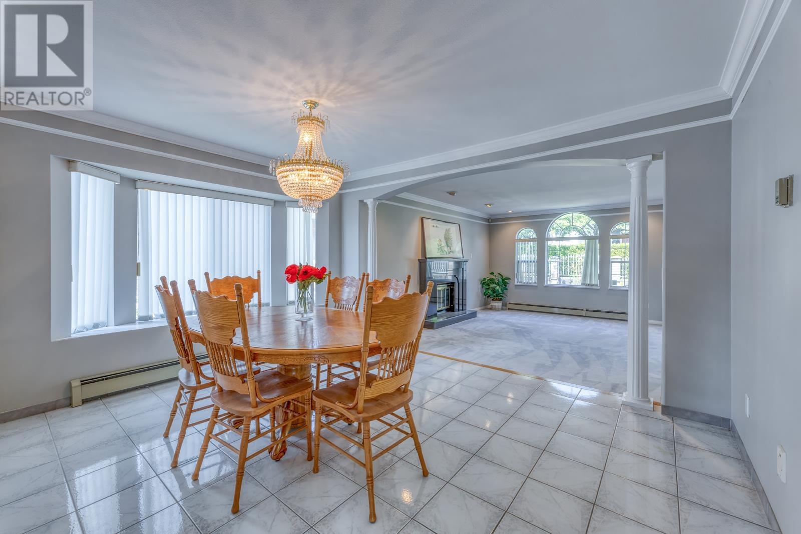 4930 Venables Street, Burnaby, British Columbia  V5B 1X7 - Photo 5 - R3030089