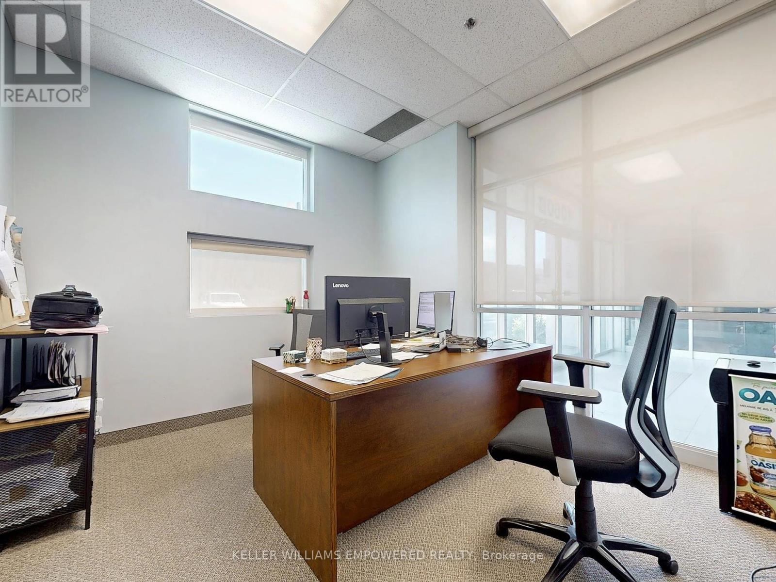 1060b Lorimar Drive, Mississauga, Ontario  L5S 1R8 - Photo 13 - W12292060