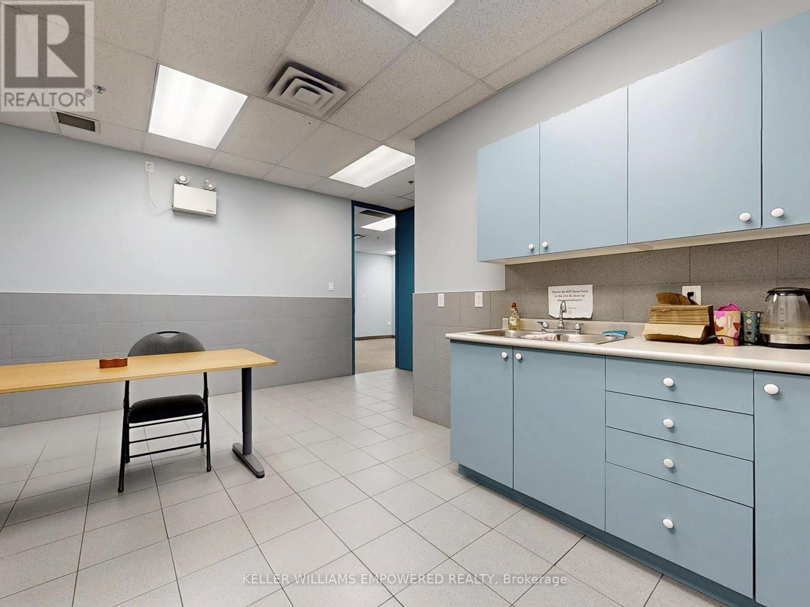 1060b Lorimar Drive, Mississauga, Ontario  L5S 1R8 - Photo 21 - W12292060