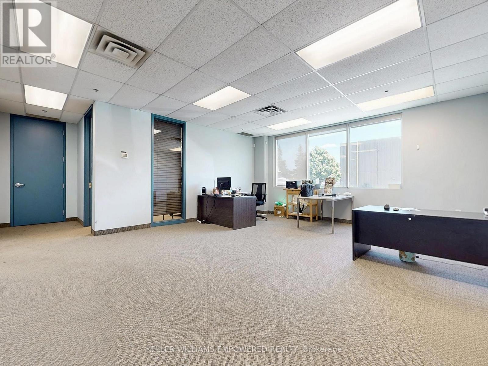 1060b Lorimar Drive, Mississauga, Ontario  L5S 1R8 - Photo 14 - W12292060