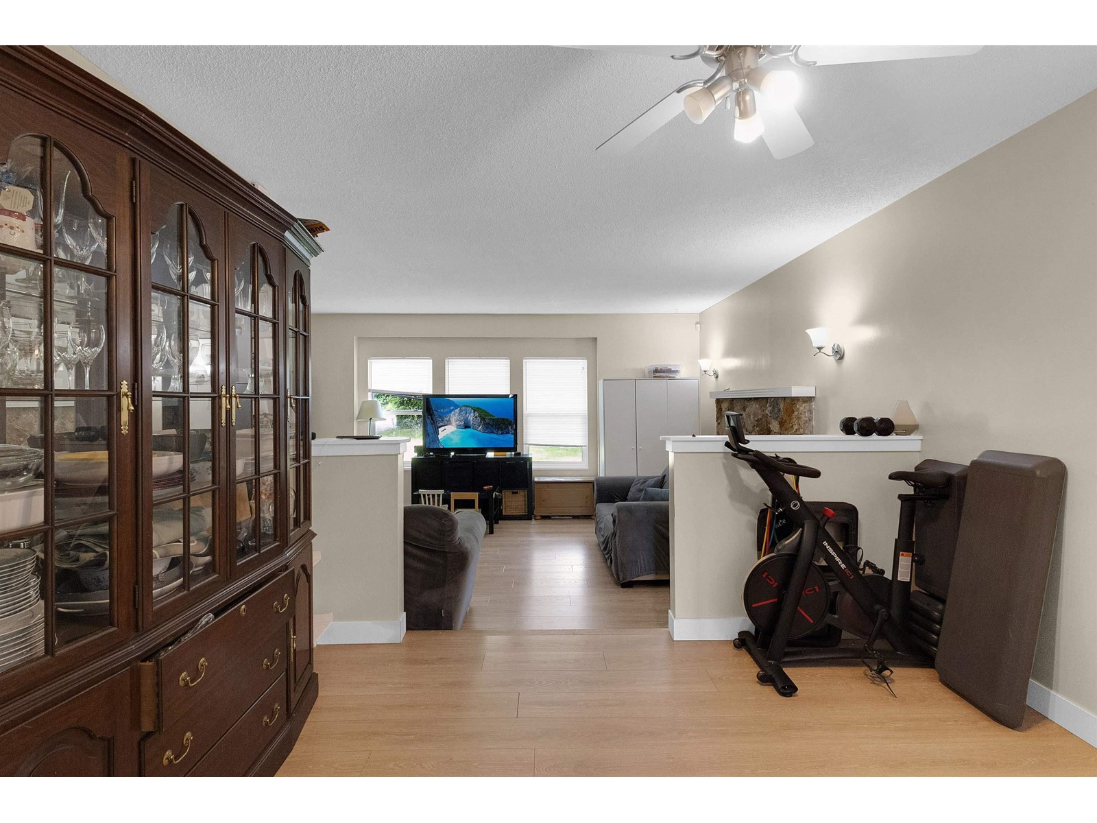 15040 Spenser Drive, Surrey, British Columbia  V3S 5Z7 - Photo 4 - R3030095