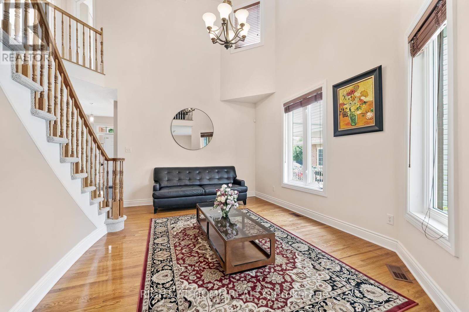 Property at 409 BEATRICE DRIVE image 3