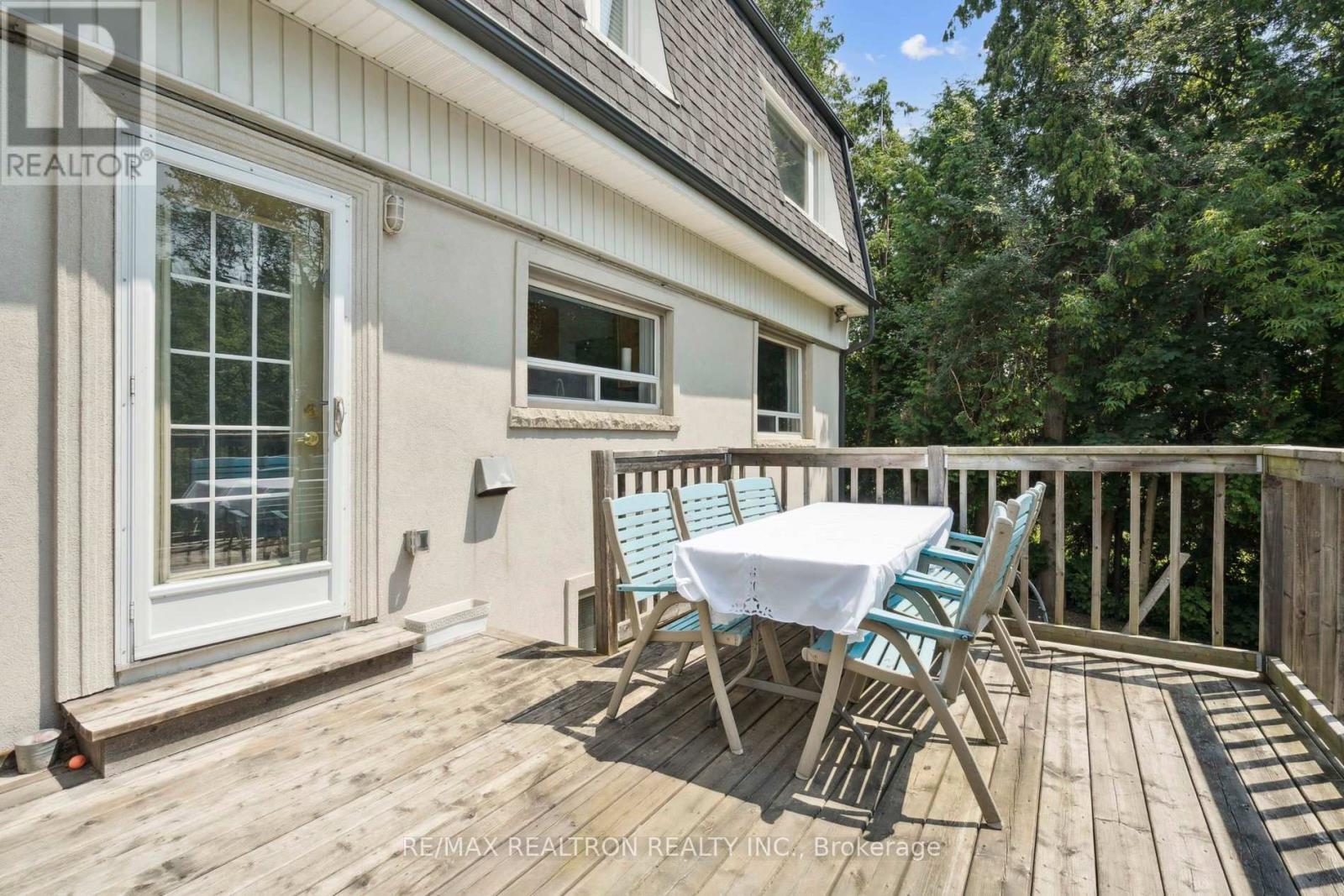 72 Walmer Road, Richmond Hill, Ontario  L4C 3X1 - Photo 40 - N12303695