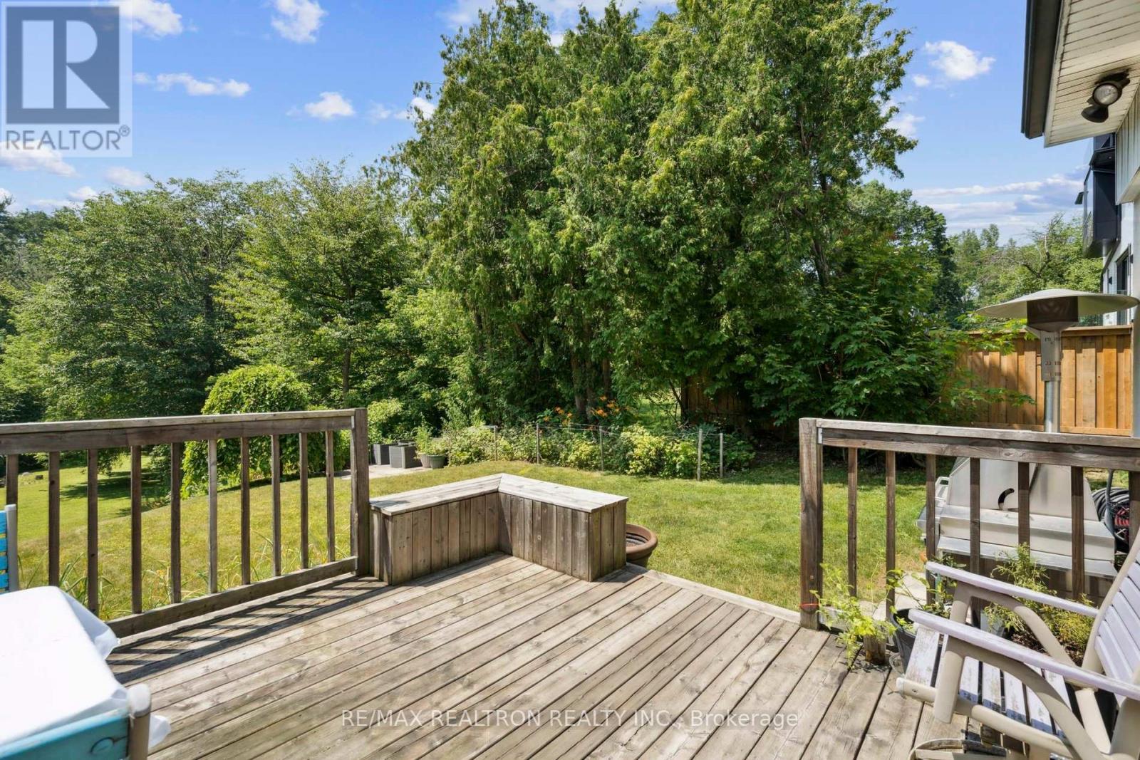 72 Walmer Road, Richmond Hill, Ontario  L4C 3X1 - Photo 41 - N12303695