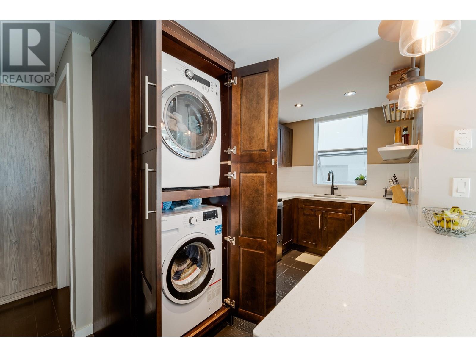 201 1219 Harwood Street, Vancouver, British Columbia  V6E 1S5 - Photo 10 - R3025149