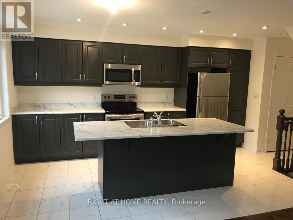 98 - 1000 Asleton Boulevard, Milton, Ontario  L9T 9L4 - Photo 3 - W12303698