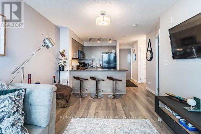 1116 - 80 Esther Lorrie Drive, Toronto, Ontario  M9W 0C6 - Photo 24 - W12303717