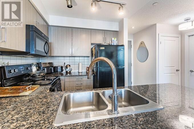 1116 - 80 Esther Lorrie Drive, Toronto, Ontario  M9W 0C6 - Photo 26 - W12303717