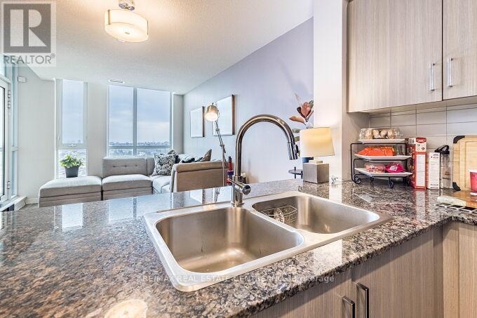 1116 - 80 Esther Lorrie Drive, Toronto, Ontario  M9W 0C6 - Photo 28 - W12303717