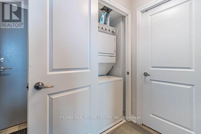 1116 - 80 Esther Lorrie Drive, Toronto, Ontario  M9W 0C6 - Photo 33 - W12303717
