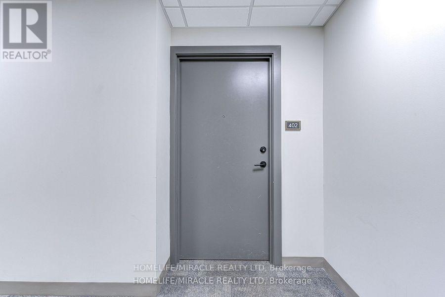 402 - 26 Lowes Road W, Guelph, Ontario  N1G 4X2 - Photo 6 - X12303721