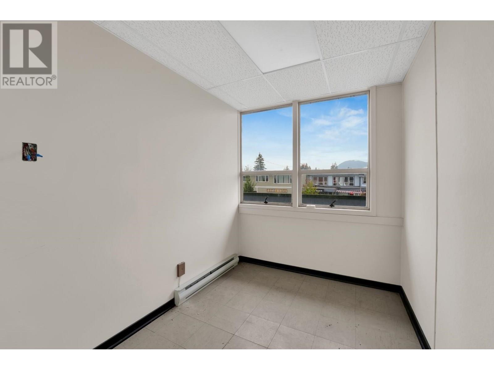 5651 Cowrie Street, Sechelt, British Columbia  V0N 3A0 - Photo 29 - C8070990