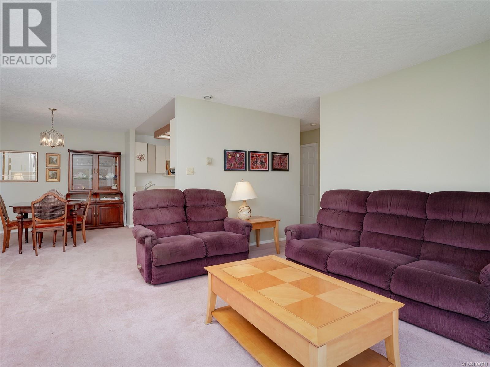 Property at 6 2775 Grainger Rd image 5