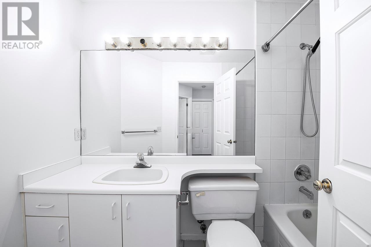 8 7380 Minoru Boulevard, Richmond, British Columbia  V6Y 1Z5 - Photo 25 - R3029695